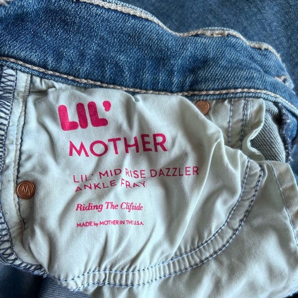 MOTHER Lil’ mid rise dazzler ankle fray - Picture 6 of 7